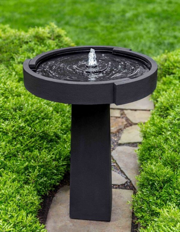 Concept Birdbath Fountain
