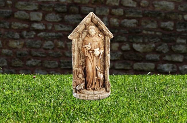 St. Francis in Niche