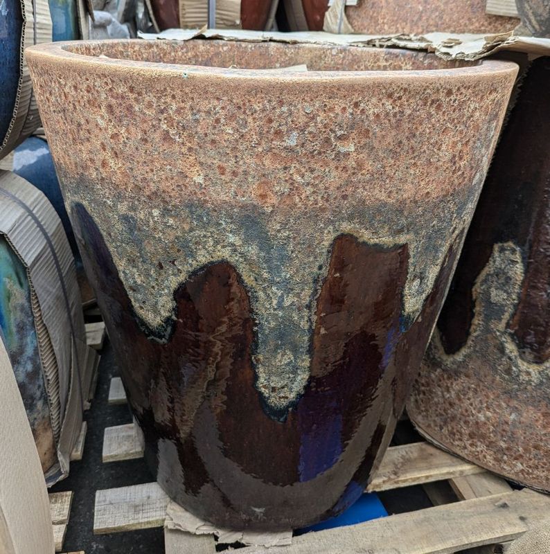 Blackbird Round Planter