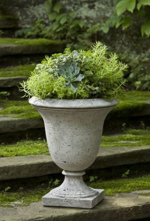 Linwood Urn