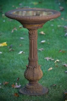 34" Victorian Fern Leaf Bird Bath