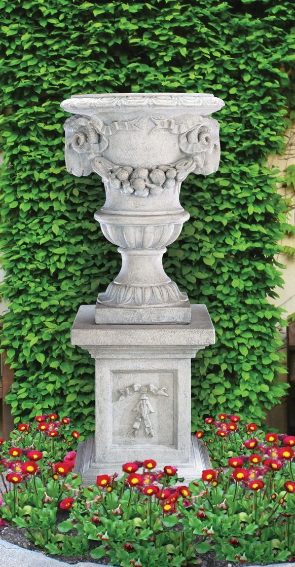 Grande Ram's Head Urn