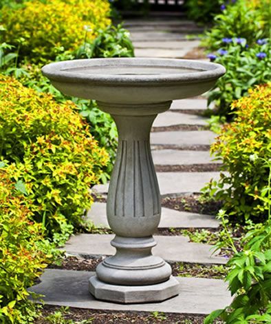 Wyndmoor Birdbath