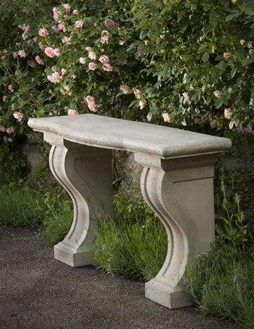 Loire Table