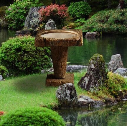 STONE EDGE BIRDBATH