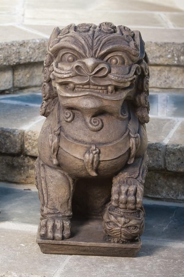 20 20" Large Foo Dog - Left