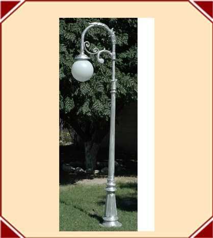 Vienna Post with French Arm Lamp Vienna Post with French Arm Lamp