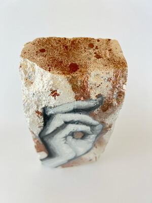 Sculpture “ Hand “ by VONDIECHE // Stencilart