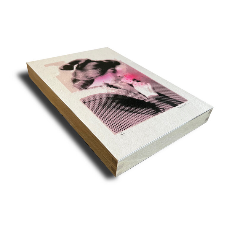 Geisha - HollyHock