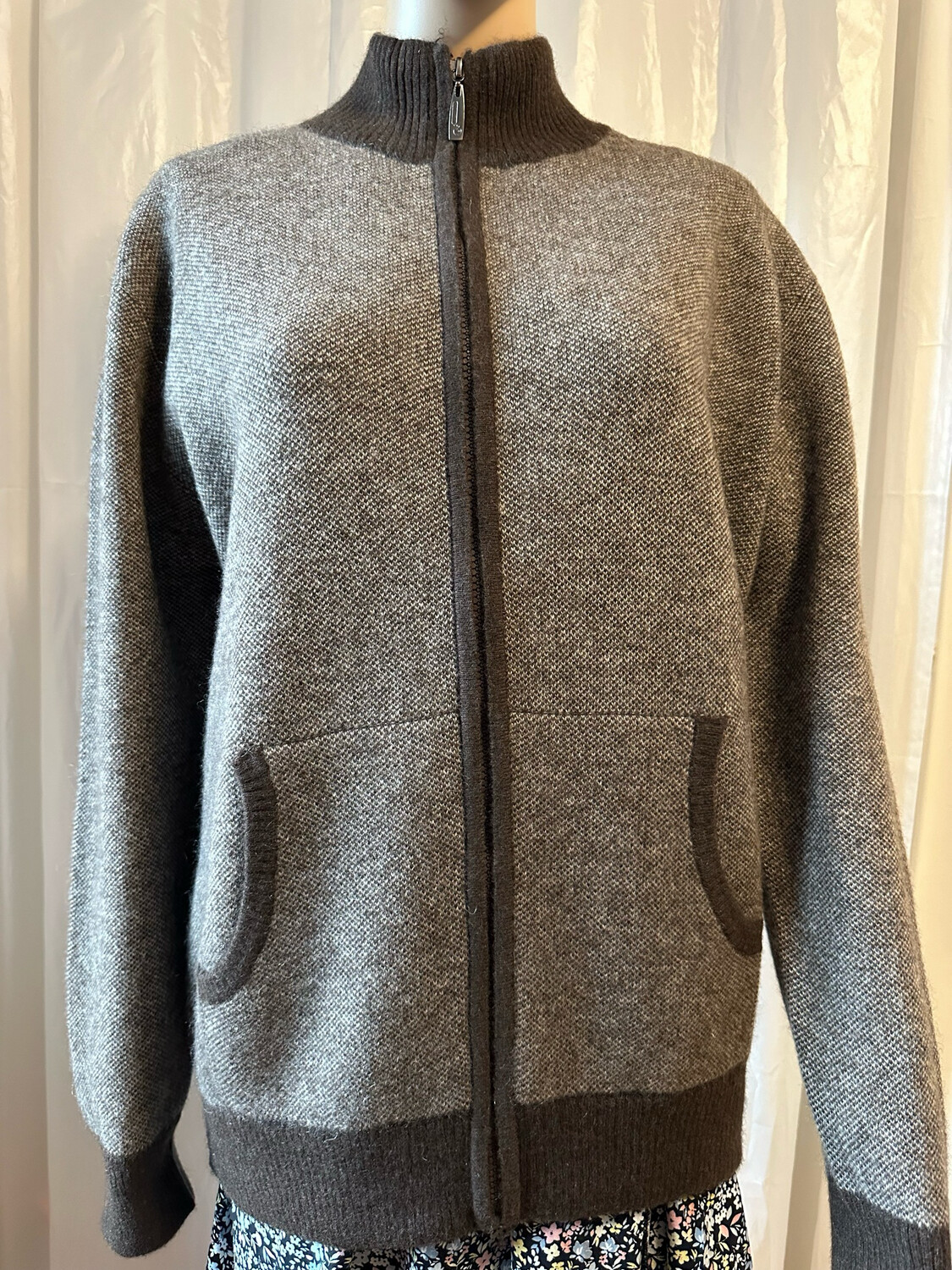 Unisex-Pullover mit Reissverschluss