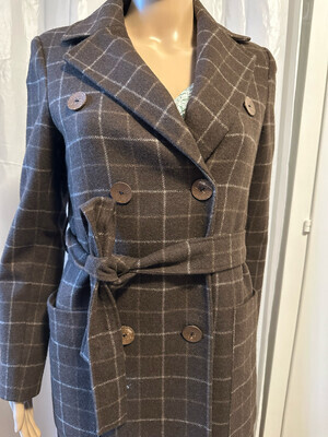 Langer Mantel mit Knöpfen und Gürtel, Größe: S