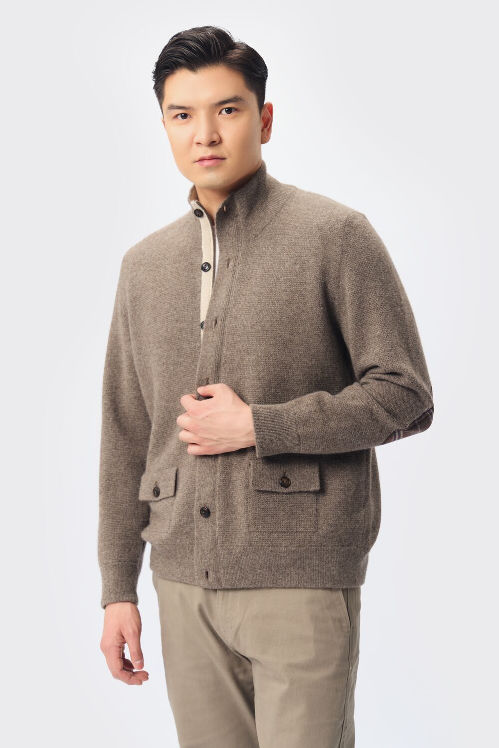 Cardigan mit Knöpfen