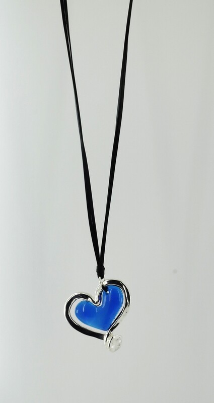 COLLAR MOD. CORAZONADA