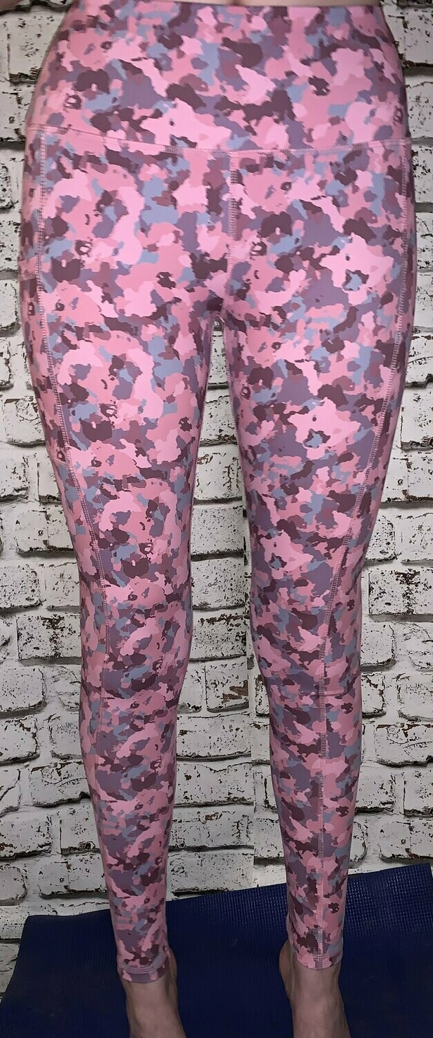 Pink Camo Activewear, Size: XS