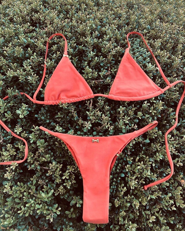 Vivian Bralette y Pantie tanga        50% OFF