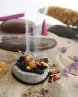 Powdered Incense and Loose Resin Incense