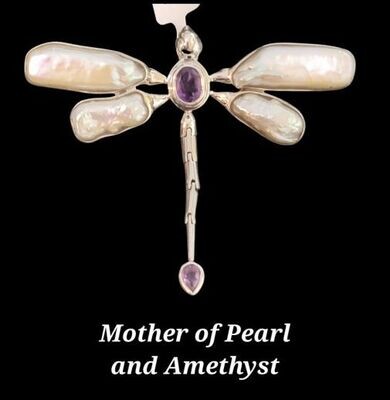 Mother of Pearl with Amethyst Dragonfly pendant (39501)