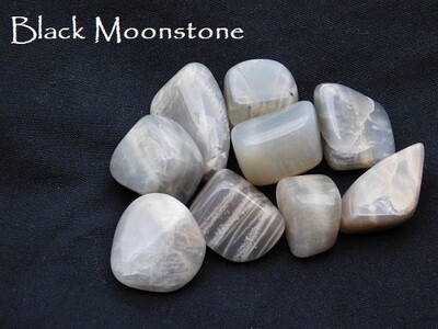 Moonstone (Black) tumbled 3.00
