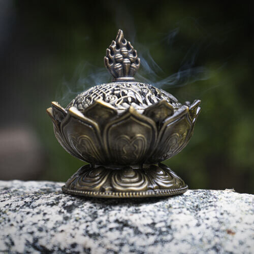 Metal Lotus incense burner