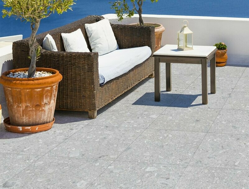 Gre' White 61x122.2