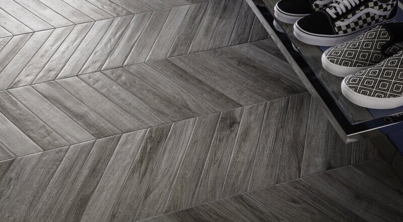 Vntg cendre chevron 7,5x40,7