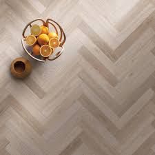 Woodie Brown Chevron 7.5x45 Woodie Brown Chevron 7.5x45