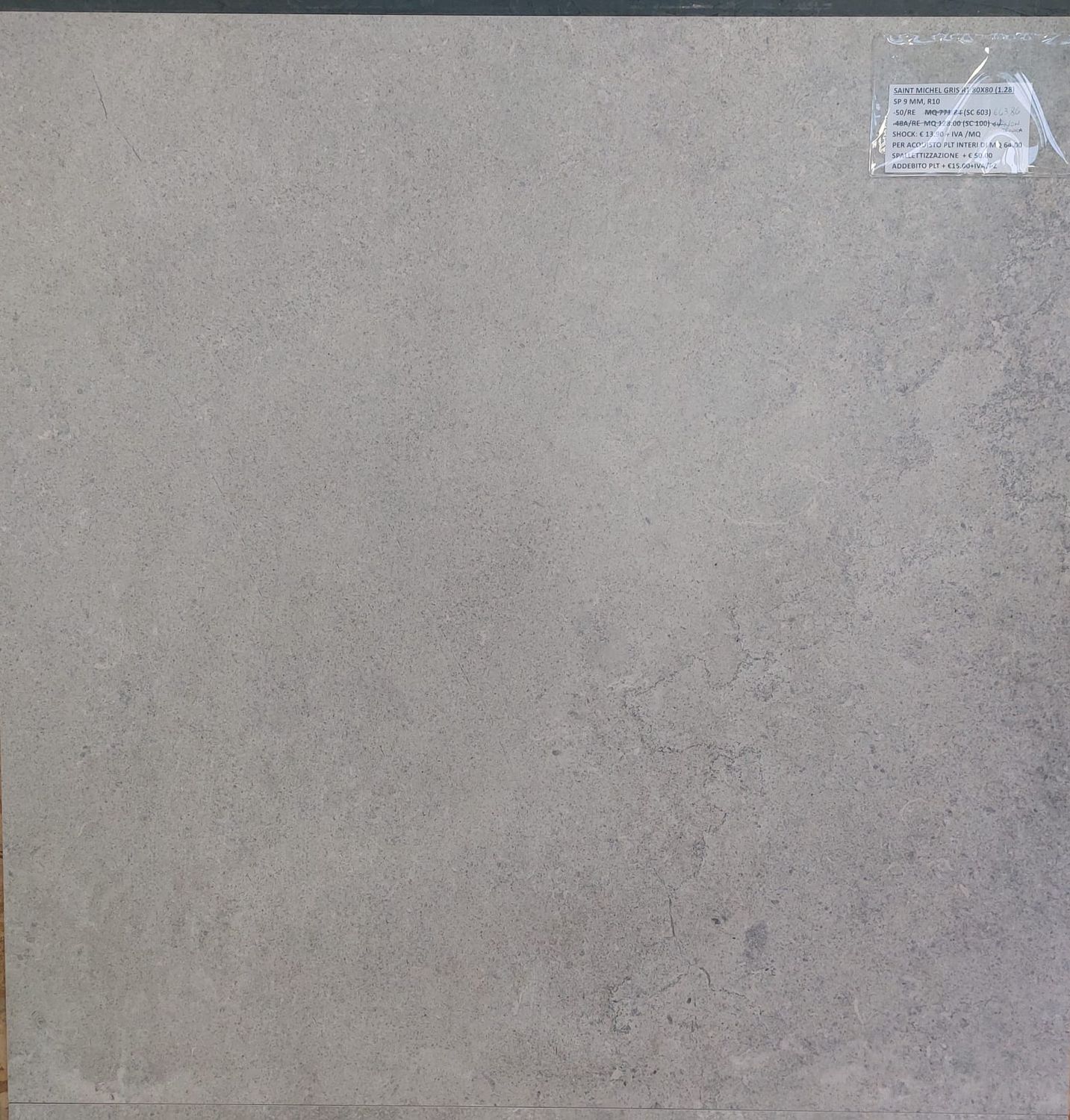 SAINT MICHEL GRIS  80X80