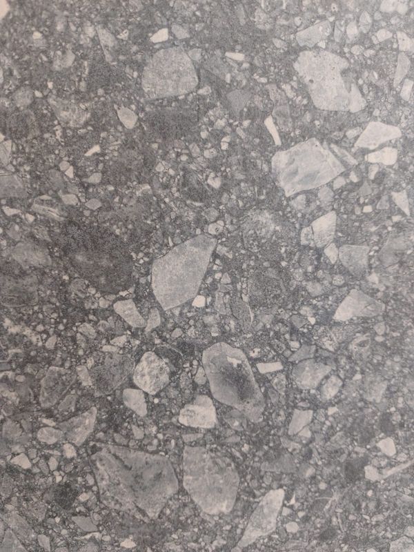 GRE' ANTHARACITE RT 61X122,2