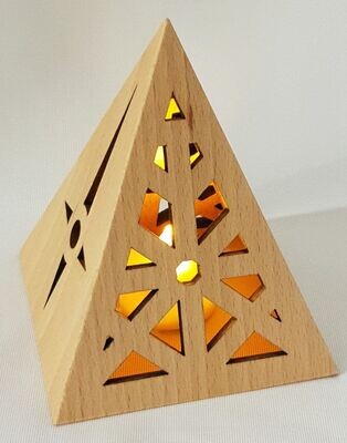Photophore pyramide triangle en bois