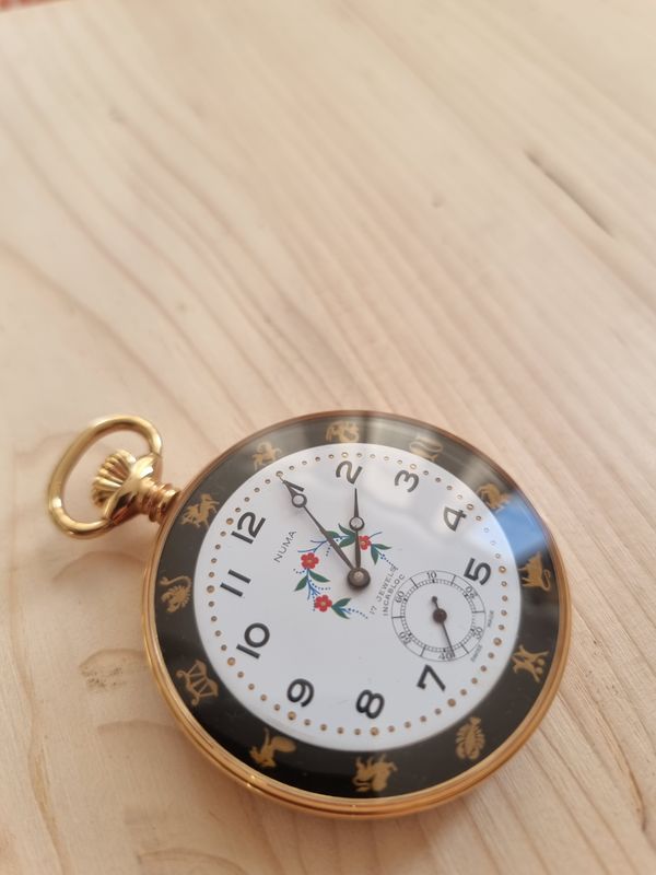 Numa,Taschenuhr, Neuwertig, Schweiz