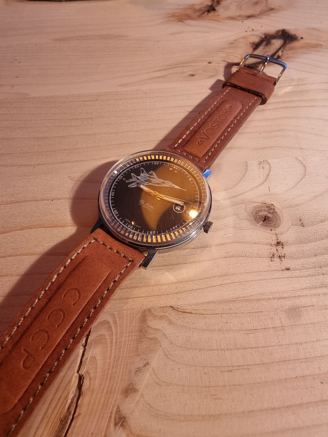 Slava, Mic 29,Armbanduhr