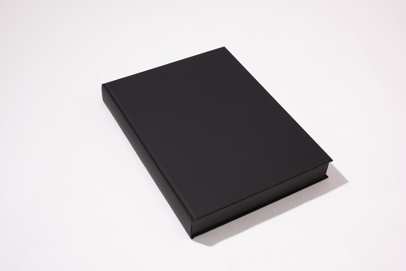 &lt;&gt;&lt; Book - black -