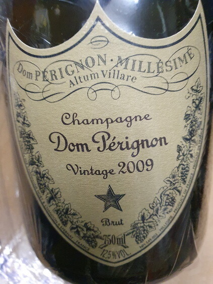 Dom Perignon Vintage 2009 in Geschenkbox