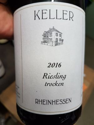 Weingut Keller - Riesling trocken Vertikale 2016-2017, 2019-2022 Weingut Keller - Riesling trocken Vertikale 2016-2017, 2019-2022