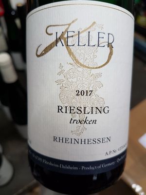 Weingut Keller - Riesling trocken 2017 Weingut Keller - Riesling trocken 2017