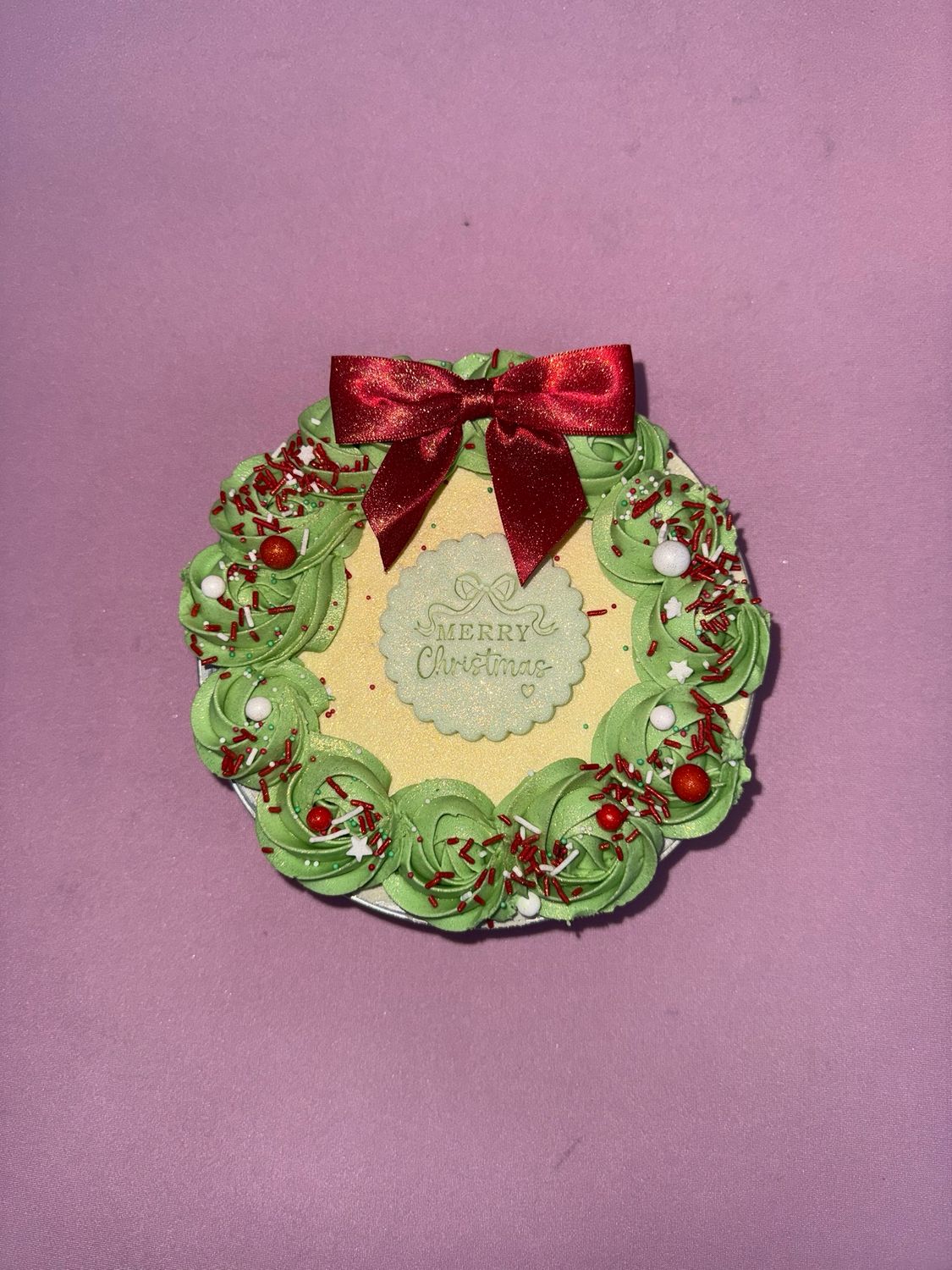 Vanilla Sponge Christmas Wreath. £13 Total, £5 Deposit, £8 On Collection