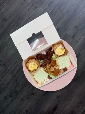 Treat Box Father’s Day £22 Total. £8 Deposit, £14 On Collection