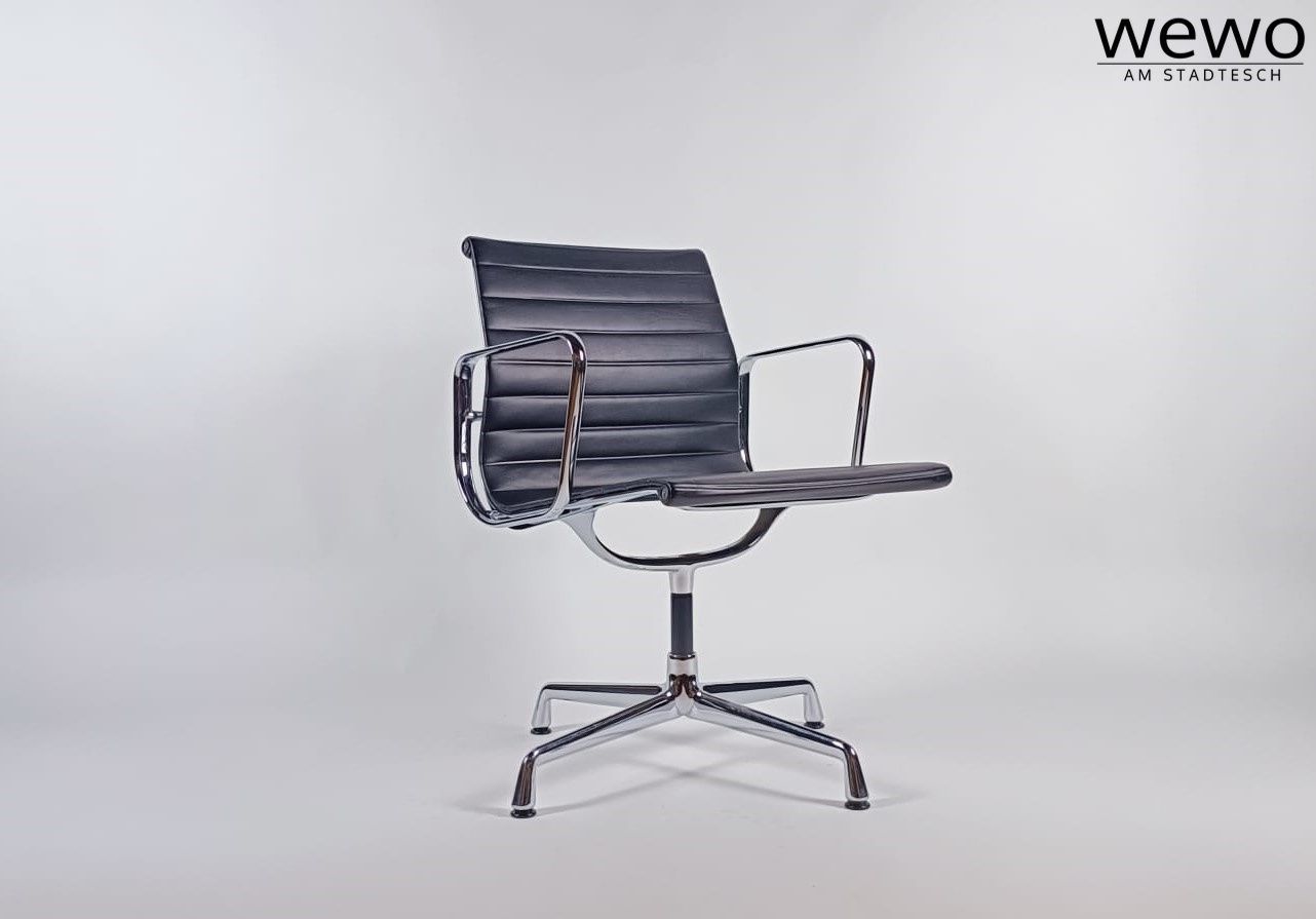 Vitra, Charles Eames EA 108 -Chair Leder schwarz drehbar Chrom