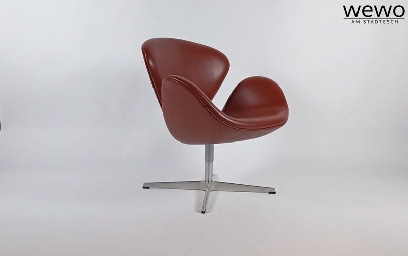 Fritz Hansen Swan CHAIR von Arne Jacobsen wie NEU mit Drehfunktion