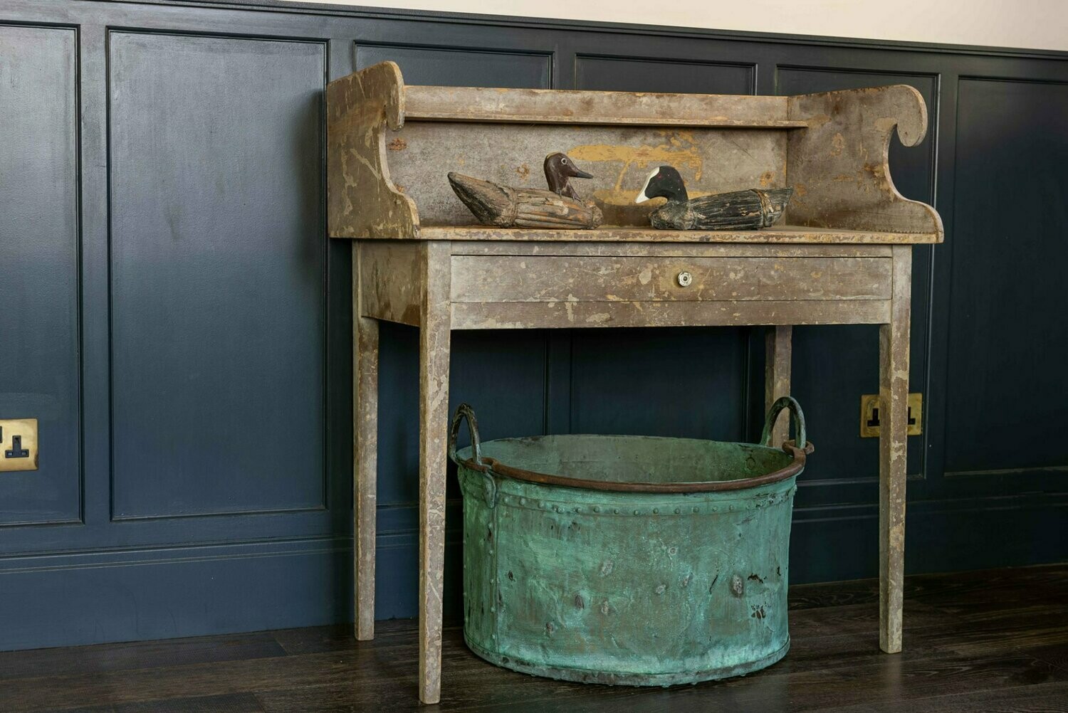 Oversized Georgian Washstand