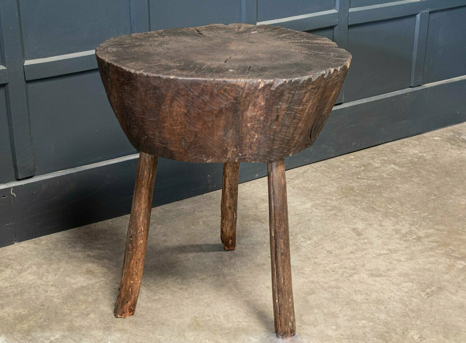 ​19thC French Provincial Rustic Elm chopping block table