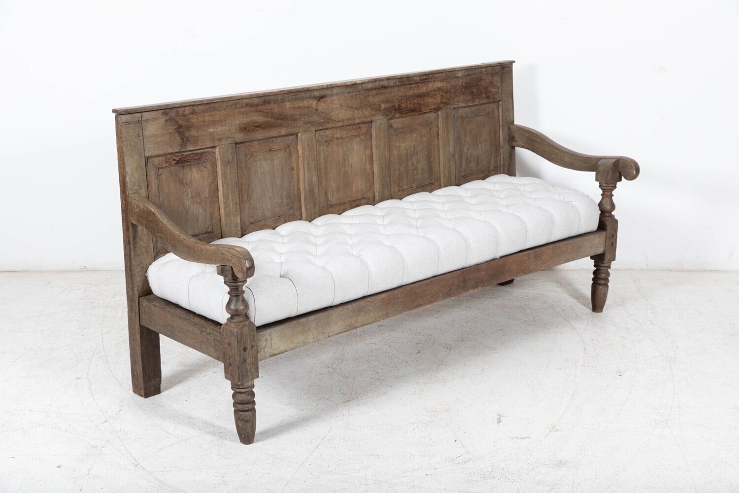 Georgian English Oak Bench Settle