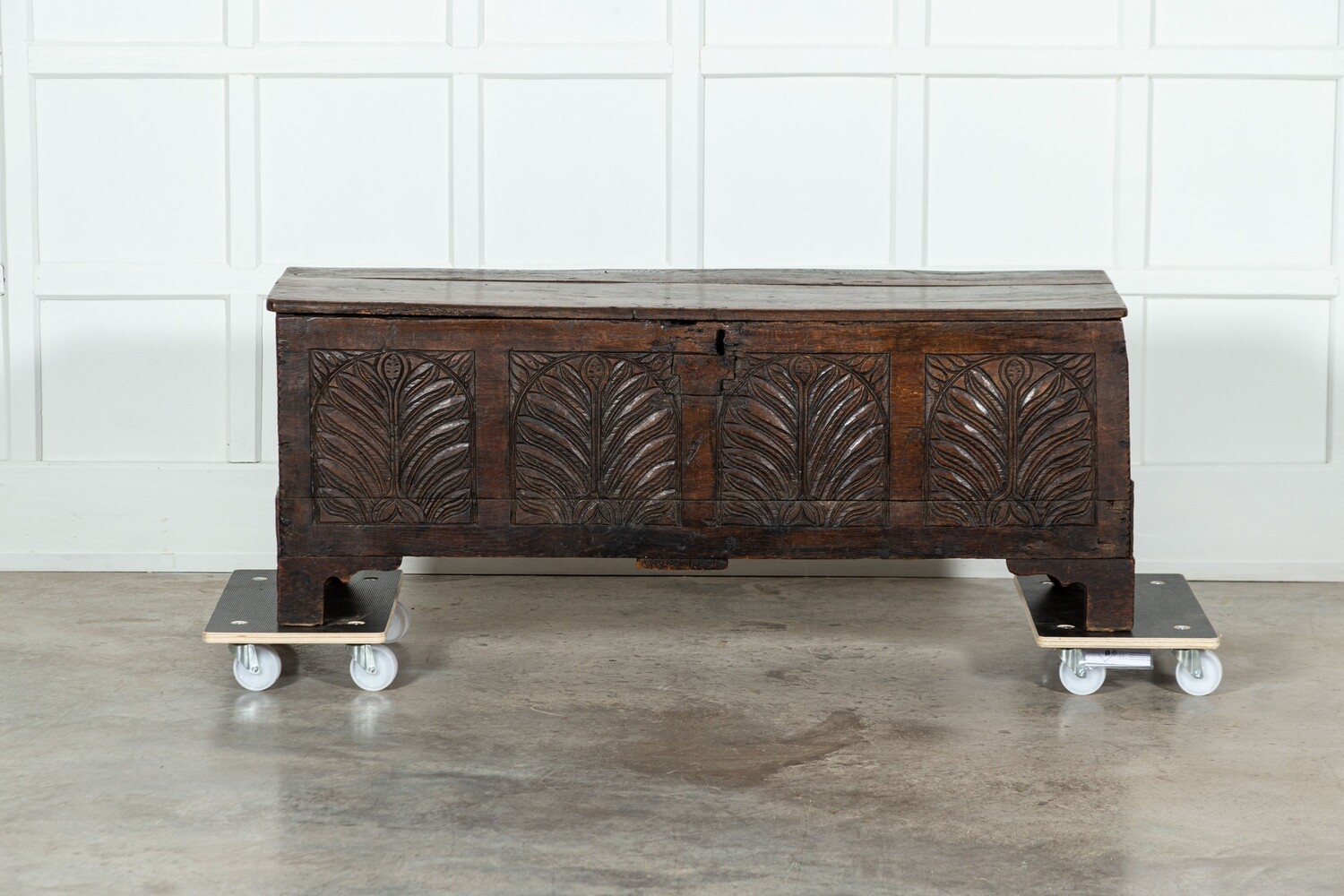 17thC English Vernacular Oak Coffer
