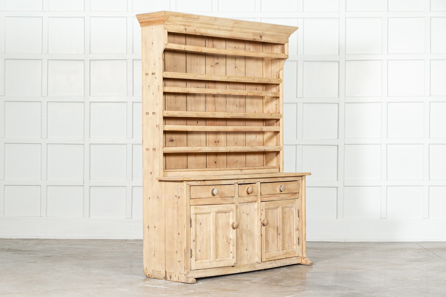 19thC Irish Pine Sled Foot Dresser