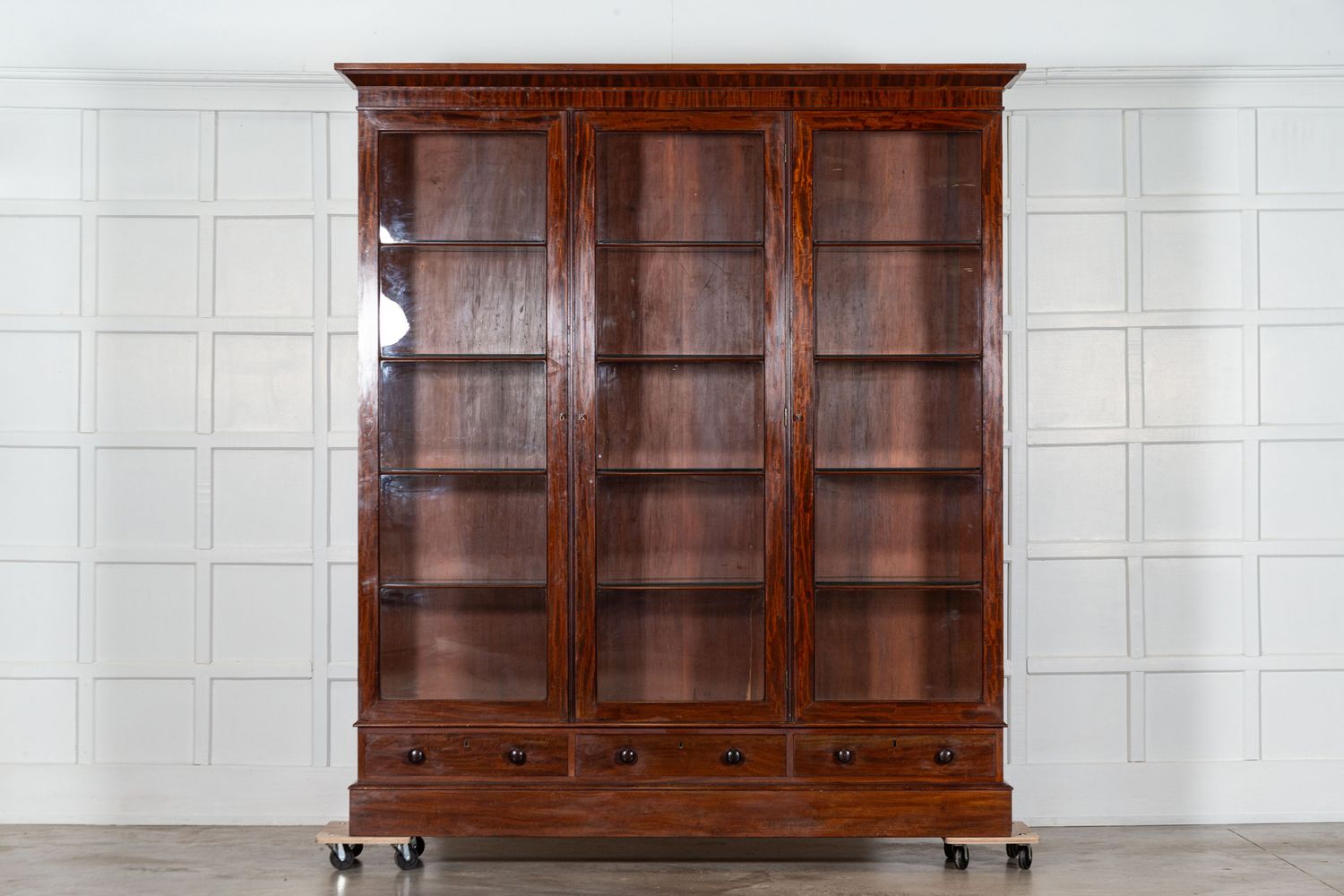 19thC English Glazed Mahogany Vitrine Cabinet