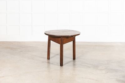 Early 19thC English Sycamore Top Cricket Table