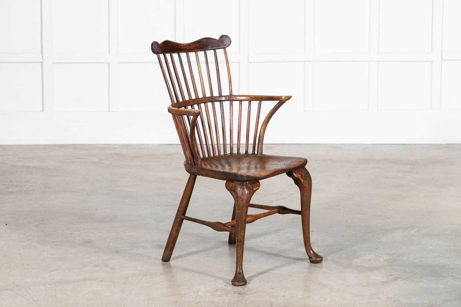 19thC English George III Oak & Elm Comb Back Chair