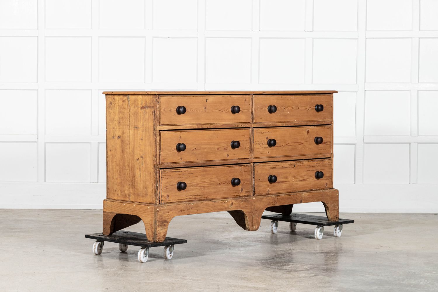Large Georgian English Pine Bank Drawers / Counter