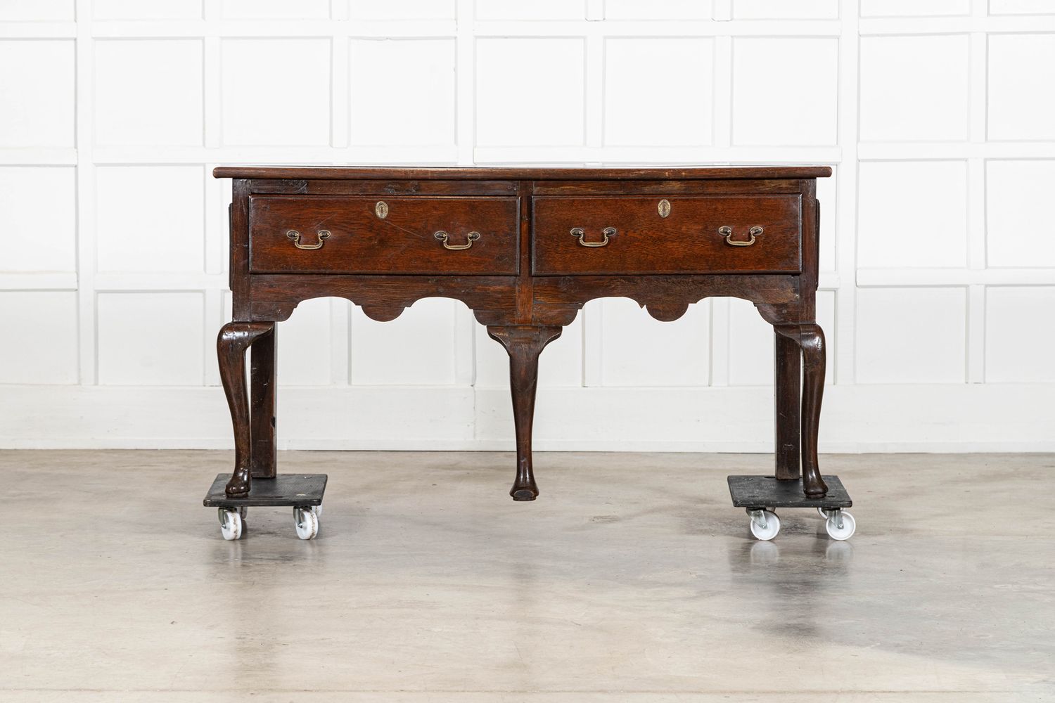 18thC English Oak Dresser Base 18thC English Oak Dresser Base