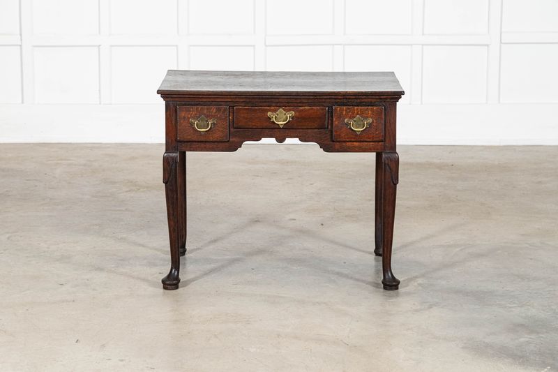 English 18thC Oak Low Boy Side Table English 18thC Oak Low Boy Side Table